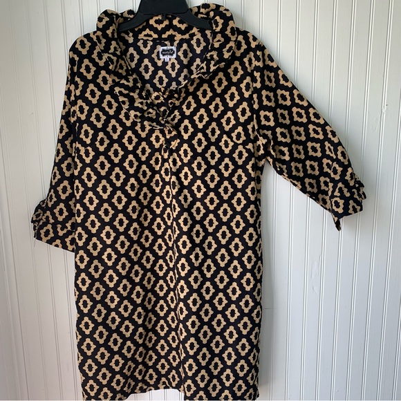 Mud Pie Dresses & Skirts - Mudpie (L 12-14) V-Neck; 3/4 length sleeves; Wavy/Frilled Trim - Neck + Sleeves